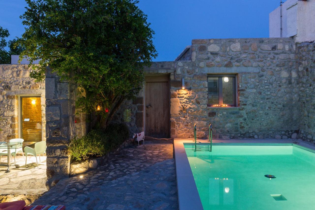 Muazzo Creta Stone House, Nature Escape With Pool, By Thinkvilla Pigi  Luaran gambar