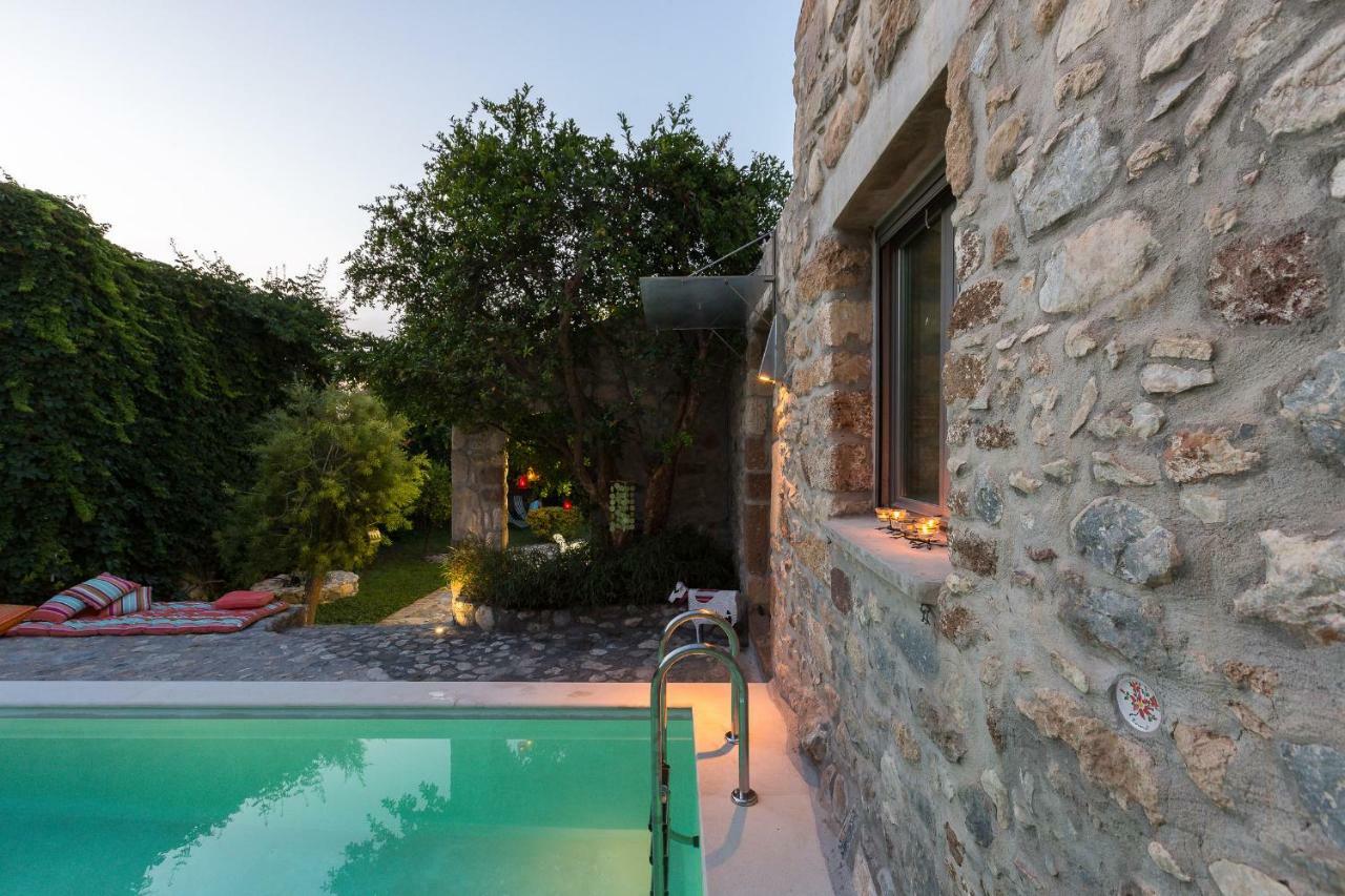 Muazzo Creta Stone House, Nature Escape With Pool, By Thinkvilla Pigi  Luaran gambar